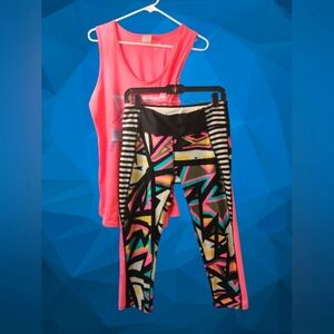 Body Glove Vibrant Geometric Print Leggings Size Large